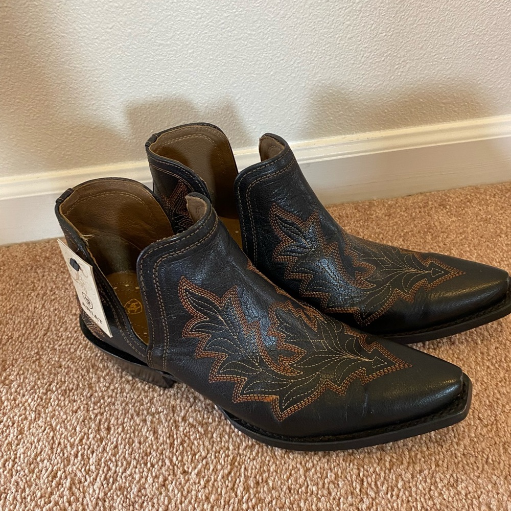 Ariat Black and Brown Heeled Boots